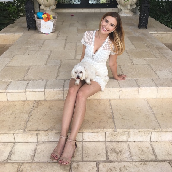 Meet your Posher, Rebecca - Picture 1 of 1